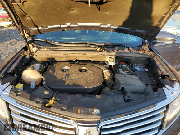 2018 Lincoln MKC Reserve with VIN 5LMTJ3DH3JUL11839, listed as a Copart auction lot 84508744 with 86,685 mi miles and Salvage Title. Bid and sale history available at DreamBid. Image 12.