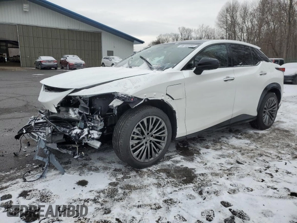 2024 Lexus RZ 450e Premium z VIN JTJAAAABXRA025712, wystawiony jako Copart lot #86183394 z przebiegiem 3 799 mil mil oraz Szkoda całkowita • Salvage title. Historia ofert i sprzedaży dostępna na DreamBid. Obrazek 1.