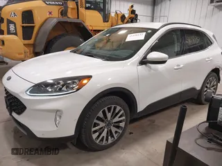 2021 Ford Escape Titanium Hybrid с VIN 1FMCU9DZXMUB03855, выставлен на аукционе IAAI как лот 41498132 с пробегом 63 892 миль миль и . История ставок и продаж доступна на DreamBid. Изображение 17.
