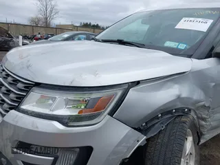 2017 Ford Explorer XLT with VIN 1FM5K8D81HGD94315, listed as a IAAI auction lot 41815160 with 97,022 mi miles and . Bid and sale history available at carsss.com. Image 6.