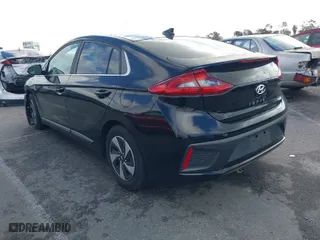 2017 Hyundai Ioniq Hybrid SEL with VIN KMHC75LC6HU049974, listed as a IAAI auction lot 41549076 with 210,776 mi miles. Bid and sale history available at carsss.com. Image 3.