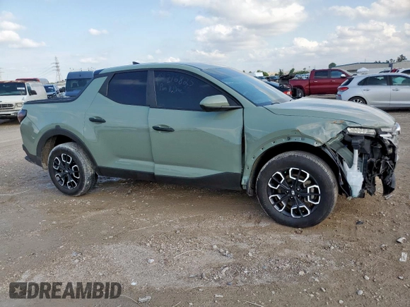 2023 Hyundai Santa Cruz SE z VIN 5NTJA4AE7PH069415, wystawiony jako Copart lot #59716825 z przebiegiem 43 866 mil mil oraz Szkoda całkowita • Salvage title. Historia ofert i sprzedaży dostępna na DreamBid. Obrazek 4.