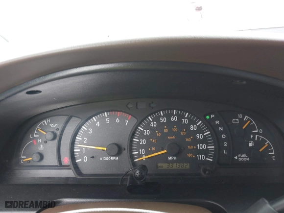 2004 Toyota Tundra SR5 with VIN 5TBRT34174S449772, listed as a IAAI auction lot 41942624 with 331,382 mi miles. Bid and sale history available at carsss.com. Image 7.