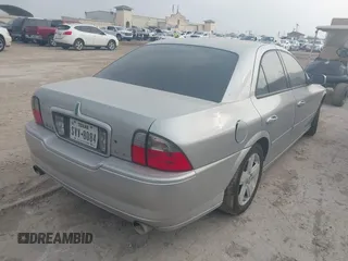 2006 Lincoln LS Sport z VIN 1LNFM87A86Y639907, wystawiony jako IAAI lot #42273549 z przebiegiem 219 664 mil mil oraz . Historia ofert i sprzedaży dostępna na DreamBid. Obrazek 4.