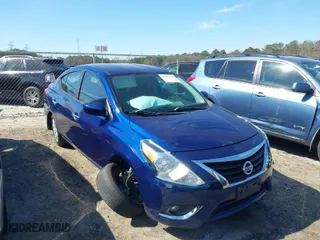 2019 Nissan Versa Sedan SV with VIN 3N1CN7AP1KL877494, listed as a IAAI auction lot 41692194 with 121,323 mi miles. Bid and sale history available at carsss.com. Image 1.