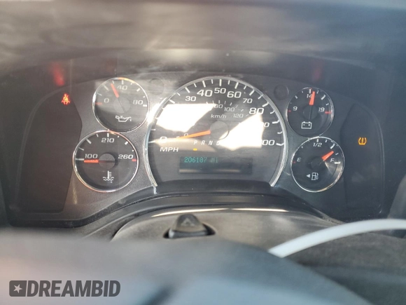 2011 Chevrolet Express Cargo Van with VIN 1GCWGGBA4B1155880, listed as a Copart auction lot 46640635 with 206,187 mi miles and Salvage Title. Bid and sale history available at carsss.com. Image 9.