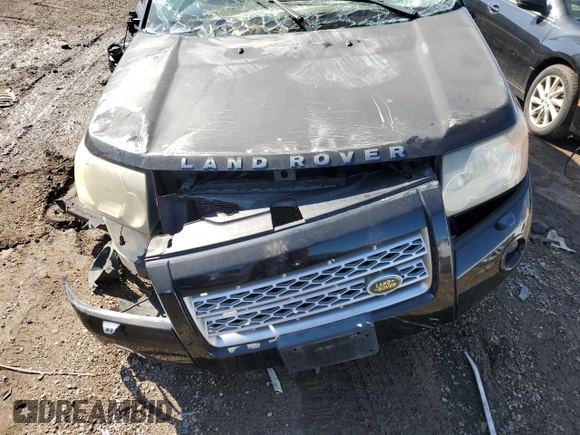 2008 Land Rover LR2 HSE with VIN SALFR24NX8H089986, listed as a Copart auction lot 51814595 with 203,573 mi miles and Salvage Title. Bid and sale history available at DreamBid. Image 11.