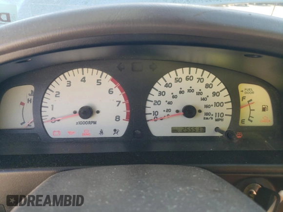 2003 Toyota Tacoma PreRunner z VIN 5TEGM92N33Z215411, wystawiony jako Copart lot #49573225 z przebiegiem 255 517 mil mil oraz Czysty tytuł • Clean title. Historia ofert i sprzedaży dostępna na DreamBid. Obrazek 9.