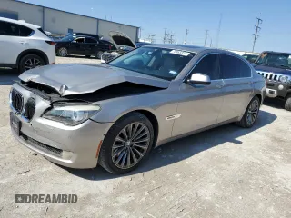 2011 BMW 7 Series 750Li with VIN WBAKB8C55BCY65781, listed as a Copart auction lot 78863324 with 163,497 mi miles and Salvage Title. Bid and sale history available at carsss.com. Image 1.