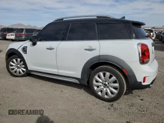 2018 MINI Countryman Cooper S with VIN WMZYT3C35J3E00818, listed as a Copart auction lot 47481535 with 81,372 mi miles and Salvage Title. Bid and sale history available at carsss.com. Image 2.
