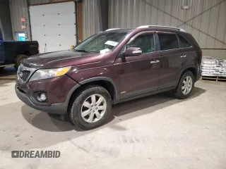 2011 Kia Sorento LX with VIN 5XYKTCA10BG084200, listed as a Copart auction lot 51127985 with 195,802 mi miles and Salvage Title. Bid and sale history available at carsss.com. Image 1.