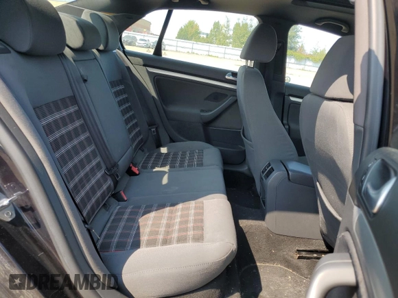 2007 Volkswagen Jetta с VIN 3VWWJ31K67M199214, выставлен на аукционе Copart как лот 70195994 с пробегом 437 045 миль миль и Чистый • Clean title. История ставок и продаж доступна на DreamBid. Изображение 10.
