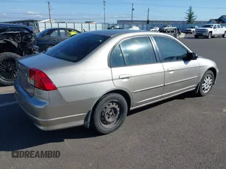 2005 Honda Civic LX with VIN 2HGES16545H596288, listed as a IAAI auction lot 41749449 with 256,090 mi miles and . Bid and sale history available at DreamBid. Image 4.