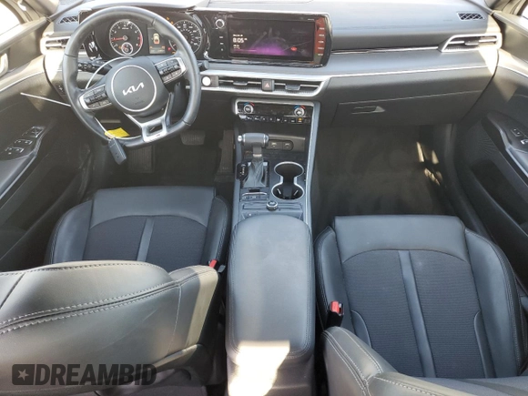 2022 Kia K5 GT-Line z VIN 5XXG64J22NG159905, wystawiony jako Copart lot #54894545 z przebiegiem 25 802 mil mil oraz Szkoda całkowita • Salvage title. Historia ofert i sprzedaży dostępna na DreamBid. Obrazek 8.