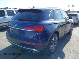 2022 Audi Q5 S line Premium Plus with VIN WA1EAAFY3N2118376, listed as a IAAI auction lot 42042234 with 25,509 mi miles and . Bid and sale history available at DreamBid. Image 4.