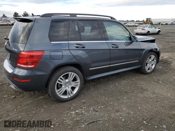 2013 Mercedes-Benz GLK 350 with VIN WDCGG8JB5DG147298, listed as a Copart auction lot 75923374 with 92,446 mi miles and Salvage Title. Bid and sale history available at DreamBid. Image 3.