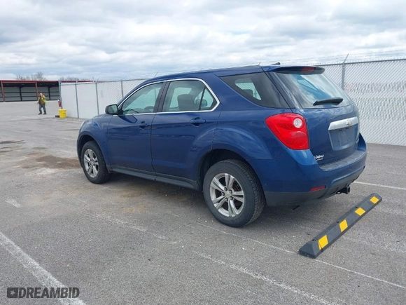 2010 Chevrolet Equinox LS with VIN 2CNALBEW6A6257723, listed as a IAAI auction lot 42032514 with 166,952 mi miles. Bid and sale history available at carsss.com. Image 3.