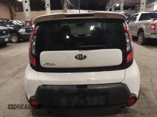 2014 Kia Soul with VIN KNDJN2A24E7089670, listed as a IAAI auction lot 38680967 with 63,504 mi miles. Bid and sale history available at carsss.com. Image 15.