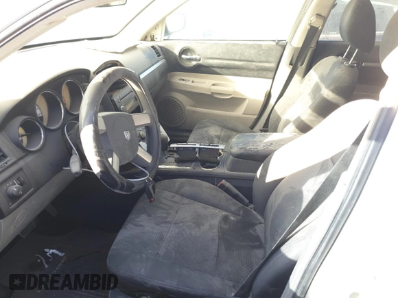 2008 Dodge Magnum SXT with VIN 2D4FV37VX8H243193, listed as a Copart auction lot 68510714 with 195,071 mi miles and Non Repairable. Bid and sale history available at DreamBid. Image 7.