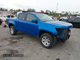2021 Chevrolet Colorado 2WD LT with VIN 1GCGSCEA0M1147592, listed as a IAAI auction lot 41642125 with 70,179 mi miles. Bid and sale history available at carsss.com. Image 1.