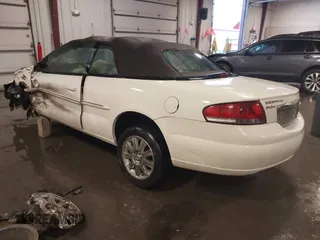2005 Chrysler Sebring Limited with VIN 1C3EL65R55N627833, listed as a IAAI auction lot 41722397 with 61,742 mi miles and . Bid and sale history available at DreamBid. Image 3.