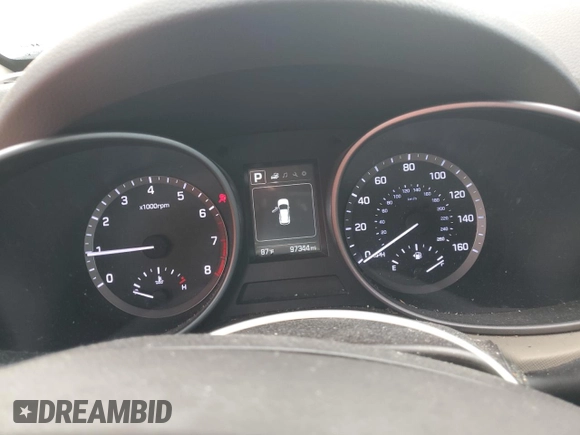 2018 Hyundai Santa Fe 2.4L z VIN 5XYZU3LB2JG537457, wystawiony jako Copart lot #56800005 z przebiegiem 97 344 mil mil oraz Szkoda całkowita • Salvage title. Historia ofert i sprzedaży dostępna na DreamBid. Obrazek 9.