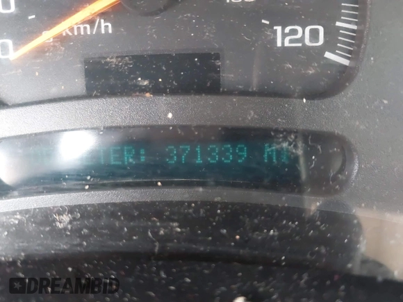 2005 Chevrolet Tahoe Z71 with VIN 1GNEC13T85R213569, listed as a IAAI auction lot 42229453 with 371,339 mi miles and . Bid and sale history available at DreamBid. Image 7.