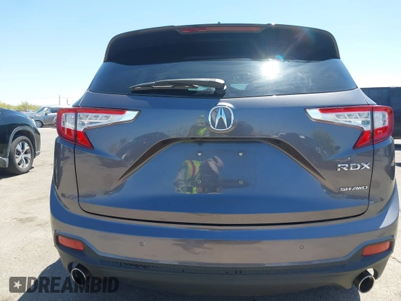 2019 Acura RDX w/Technology Pkg with VIN 5J8TC2H5XKL005340, listed as a IAAI auction lot 42098235 with 61,656 mi miles. Bid and sale history available at carsss.com. Image 16.