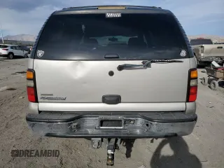 2006 Chevrolet Tahoe LS with VIN 1GNEC13VX6R117879, listed as a Copart auction lot 86512204 with 214,217 mi miles and Salvage Title. Bid and sale history available at carsss.com. Image 6.