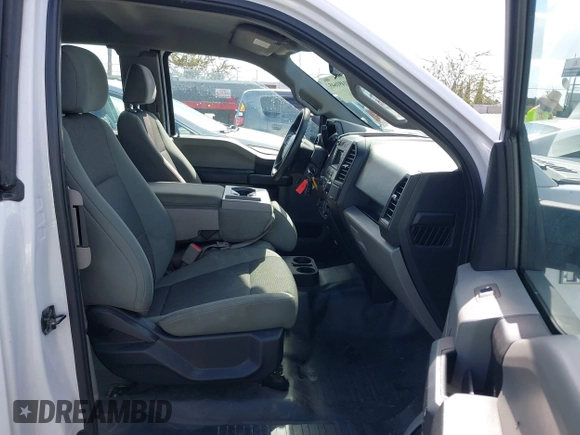 2016 Ford F-150 XL with VIN 1FTEX1C85GKF35266, listed as a IAAI auction lot 41491645 with 158,966 mi miles and . Bid and sale history available at carsss.com. Image 5.