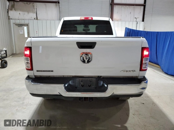 2024 Ram 2500 Big Horn with VIN 3C6UR5DL6RG244728, listed as a Copart auction lot 63820805 with 39,351 mi miles and Clean title. Bid and sale history available at DreamBid. Image 6.