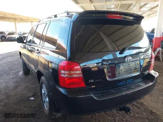 2003 Toyota Highlander with VIN JTEHF21A130145066, listed as a IAAI auction lot 41745011 with 197,153 mi miles. Bid and sale history available at carsss.com. Image 3.
