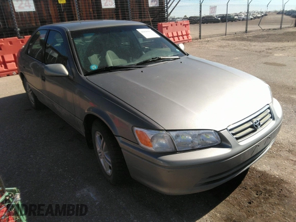 2001 Toyota Camry CE with VIN 4T1BG22K21U108981, listed as a IAAI auction lot 41840902 with 245,927 mi miles and . Bid and sale history available at DreamBid. Image 1.