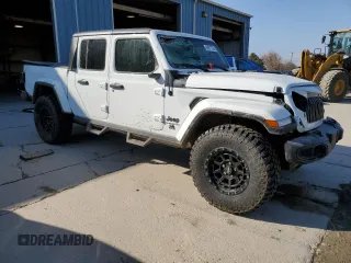 2021 Jeep Gladiator Willys with VIN 1C6HJTAGXML623599, listed as a Copart auction lot 48971735 with 35,052 mi miles and Salvage Title. Bid and sale history available at carsss.com. Image 4.