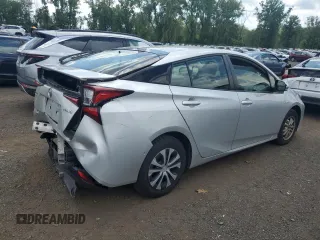 2020 Toyota Prius LE with VIN JTDL9RFU0L3014503, listed as a Copart auction lot 62886205 with 195,203 mi miles and Salvage title. Bid and sale history available at DreamBid. Image 3.