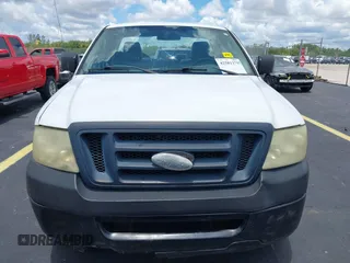 2006 Ford F-150 XL z VIN 1FTRF12W86KB54661, wystawiony jako IAAI lot #42581375 z przebiegiem 309 793 mil mil oraz . Historia ofert i sprzedaży dostępna na DreamBid. Obrazek 12.