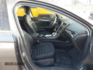 2013 Ford Fusion SE with VIN 3FA6P0H76DR114619, listed as a IAAI auction lot 41864387 with 140,296 mi miles. Bid and sale history available at carsss.com. Image 5.