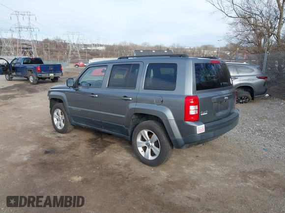2012 Jeep Patriot Latitude with VIN 1C4NJRFB3CD599831, listed as a IAAI auction lot 41627914 with 135,534 mi miles and . Bid and sale history available at carsss.com. Image 3.