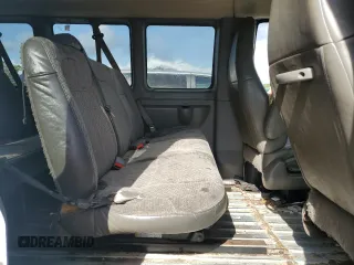 2016 Chevrolet Express Passenger LT z VIN 1GAZGPFG5G1238133, wystawiony jako Copart lot #51679825 z przebiegiem 138 853 mil mil oraz Czysty tytuł • Clean title. Historia ofert i sprzedaży dostępna na DreamBid. Obrazek 11.