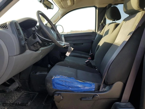 2011 Chevrolet Silverado 1500 LS with VIN 1GCRKREA2BZ265640, listed as a Copart auction lot 80067824 with 187,757 mi miles and Non Repairable. Bid and sale history available at carsss.com. Image 7.