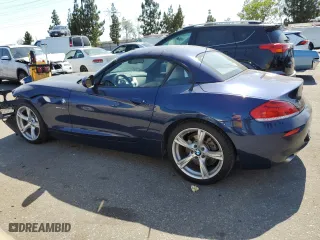 2013 BMW Z4 sDrive35i with VIN WBALM7C57DE385564, listed as a Copart auction lot 60422134 with 56,017 mi miles and Salvage Title. Bid and sale history available at carsss.com. Image 2.