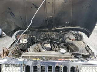 1992 Jeep Wrangler with VIN 2J4FY29S2NJ525697, listed as a Copart auction lot 43551545 with 281,770 mi miles and Salvage Title. Bid and sale history available at carsss.com. Image 14.