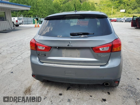 2014 Mitsubishi Outlander SE z VIN 4A4AR4AU2EE023060, wystawiony jako Copart lot #59660495 z przebiegiem 169 570 mil mil oraz Szkoda całkowita • Salvage title. Historia ofert i sprzedaży dostępna na DreamBid. Obrazek 6.