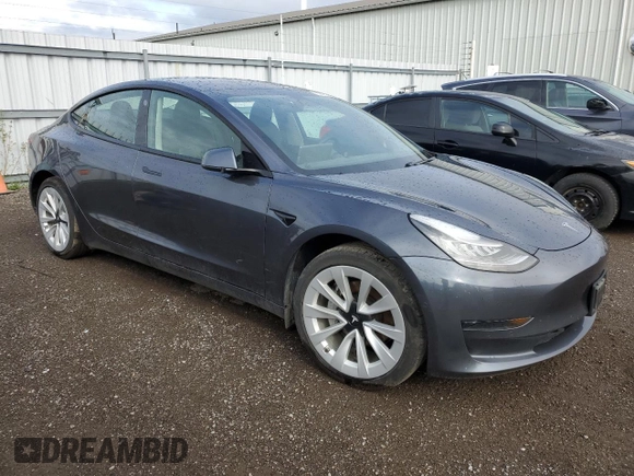 2021 Tesla Model 3 Standard Range Plus z VIN 5YJ3E1EA6MF838465, wystawiony jako Copart lot #55296995 z przebiegiem 81 661 mil mil oraz Czysty tytuł • Clean title. Historia ofert i sprzedaży dostępna na DreamBid. Obrazek 4.