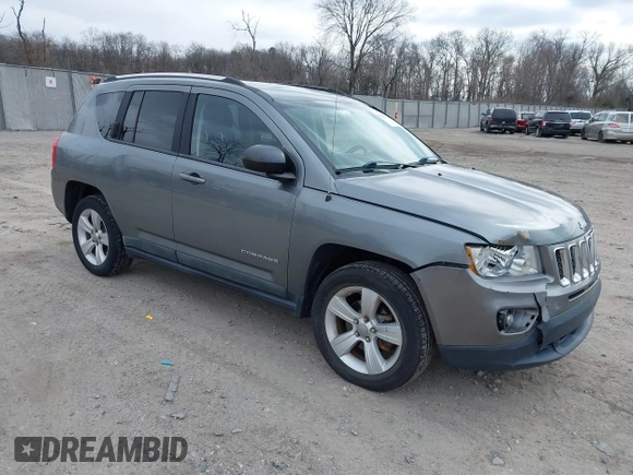 2011 Jeep Compass with VIN 1J4NF1FB1BD251618, listed as a IAAI auction lot 41633368 with 125,326 mi miles. Bid and sale history available at carsss.com. Image 1.