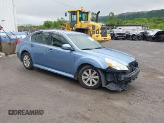 2010 Subaru Legacy Premium All-Weather Anniversary z VIN 4S3BMBG64A3230224, wystawiony jako IAAI lot #42232128 z przebiegiem 221 034 mil mil oraz . Historia ofert i sprzedaży dostępna na DreamBid. Obrazek 1.