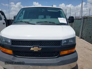 2020 Chevrolet Express Passenger LS с VIN 1GAZGNFG8L1242580, выставлен на аукционе IAAI как лот 42512136 с пробегом 12 339 миль миль и . История ставок и продаж доступна на DreamBid. Изображение 6.