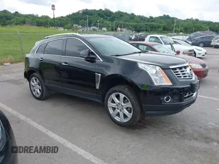 2016 Cadillac SRX Premium Collection z VIN 3GYFNDE39GS587883, wystawiony jako IAAI lot #42302476 z przebiegiem 55 571 mil mil oraz . Historia ofert i sprzedaży dostępna na DreamBid. Obrazek 1.