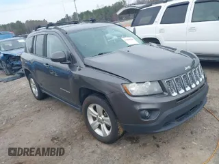 2016 Jeep Compass Latitude with VIN 1C4NJDEB4GD687300, listed as a IAAI auction lot 41800186 with 169,374 mi miles. Bid and sale history available at carsss.com. Image 1.
