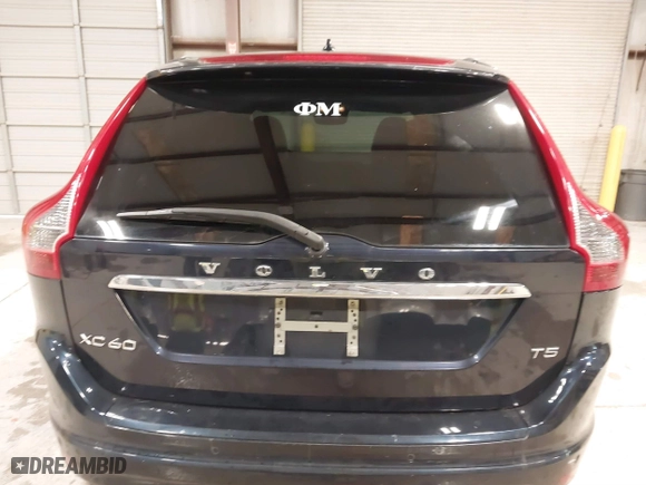 2016 Volvo XC60 T5 Drive-E Premier with VIN YV440MDK4G2853615, listed as a IAAI auction lot 41642524 with 173,852 mi miles. Bid and sale history available at carsss.com. Image 16.